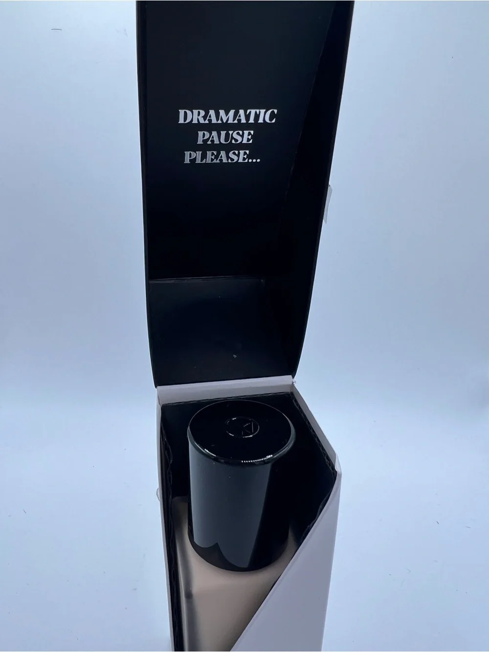 Il Makiage 005 Woke Up Like This Flawless Base Foundation Very Fair with Neutral